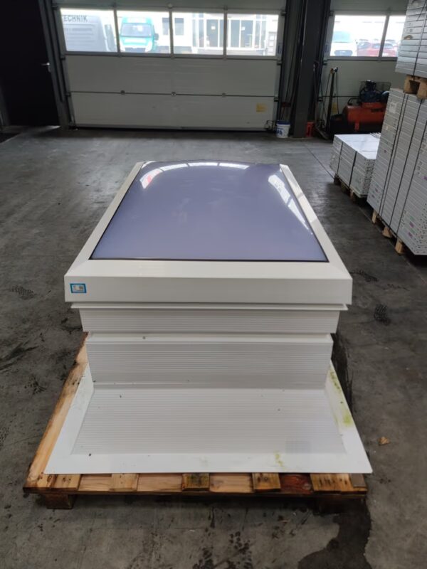 Essertec Essertop Lichtkuppel 1000X1500mm / 3-schalig Opal inkl. Kranz – Bild 4