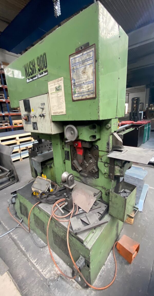 MUBEA Muhr und Bender KLSH 900 Stanze / Maschinennummer 0151182784311 – Bild 2