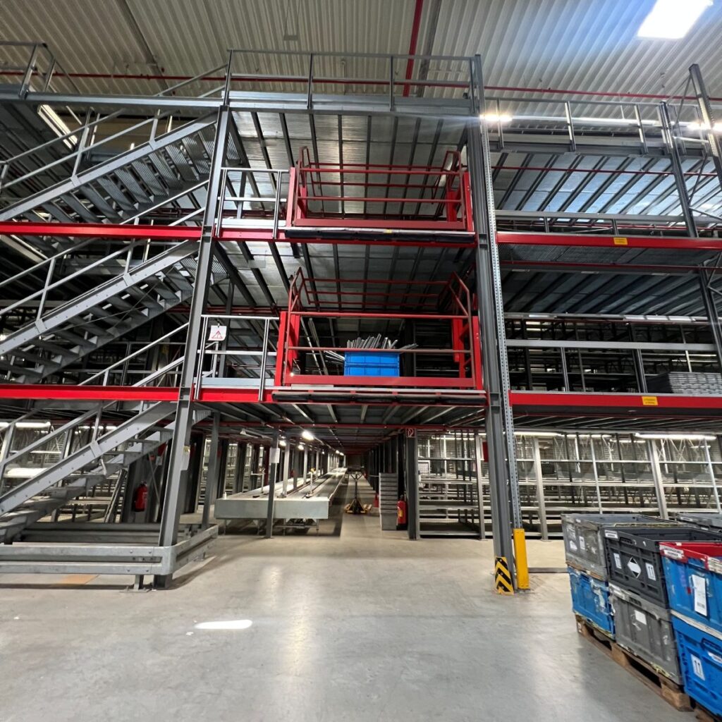 Dexion Fachbodenregal HL280 | Höhe 9.000 mm | Gebraucht