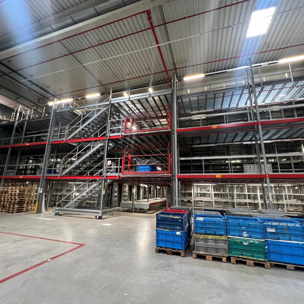 Dexion Fachbodenregal HL280 | Höhe 9.000 mm | Gebraucht