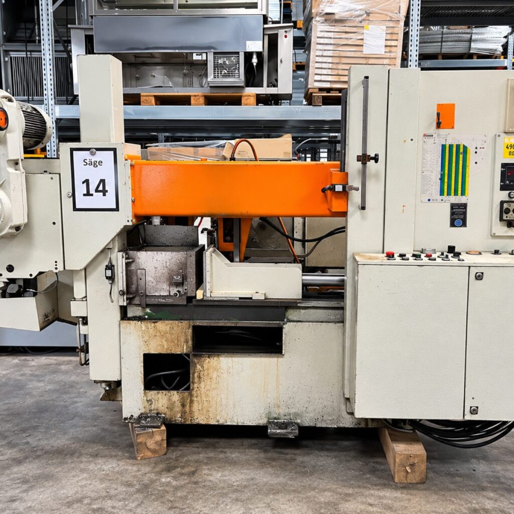 KASTO HBA 420 band saw | Used